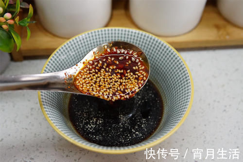 年夜饭上大鱼大肉多,这4样菜凉拌是绝配,爽口解腻,下酒好菜