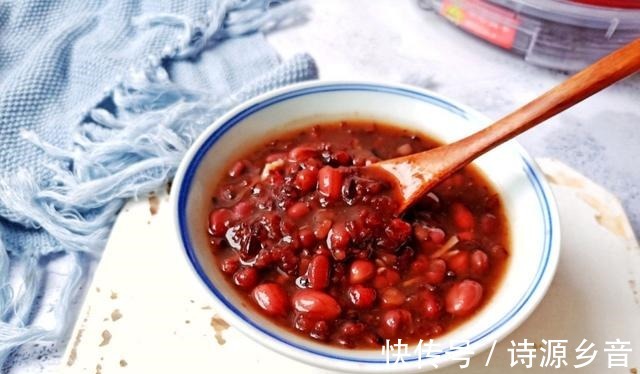红糖|入秋后别忘给家人煮这粥，香甜软糯，早餐吃最好，暖和又管饱！