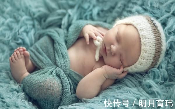 医生|宝宝多大时,可以停用尿不湿,医生:最好别超过这个年龄