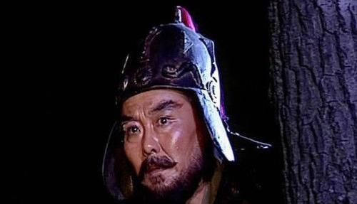 投敌|夷陵之战中刘备的重大损失：庞统的弟弟叛变，318名官吏投敌