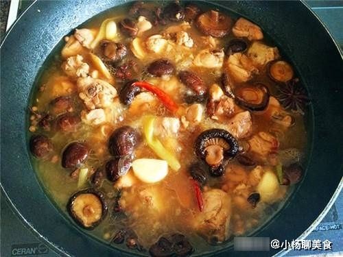 满屋|它是东北菜中的硬菜，出锅后满屋飘香，高蛋白低脂肪，减肥也能吃