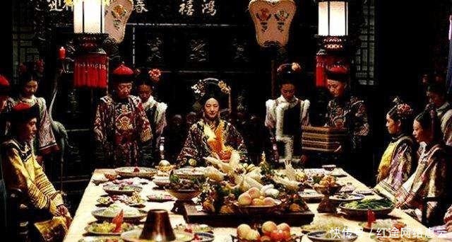 热腾腾|当皇帝每天都要提防饭菜被下毒?溥仪:我只想吃一口热腾腾的饭