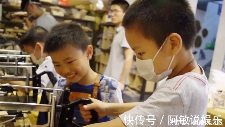 现象|孩子出现这“3现象”,家长快别骄傲了,你家娃可能有点自卑了