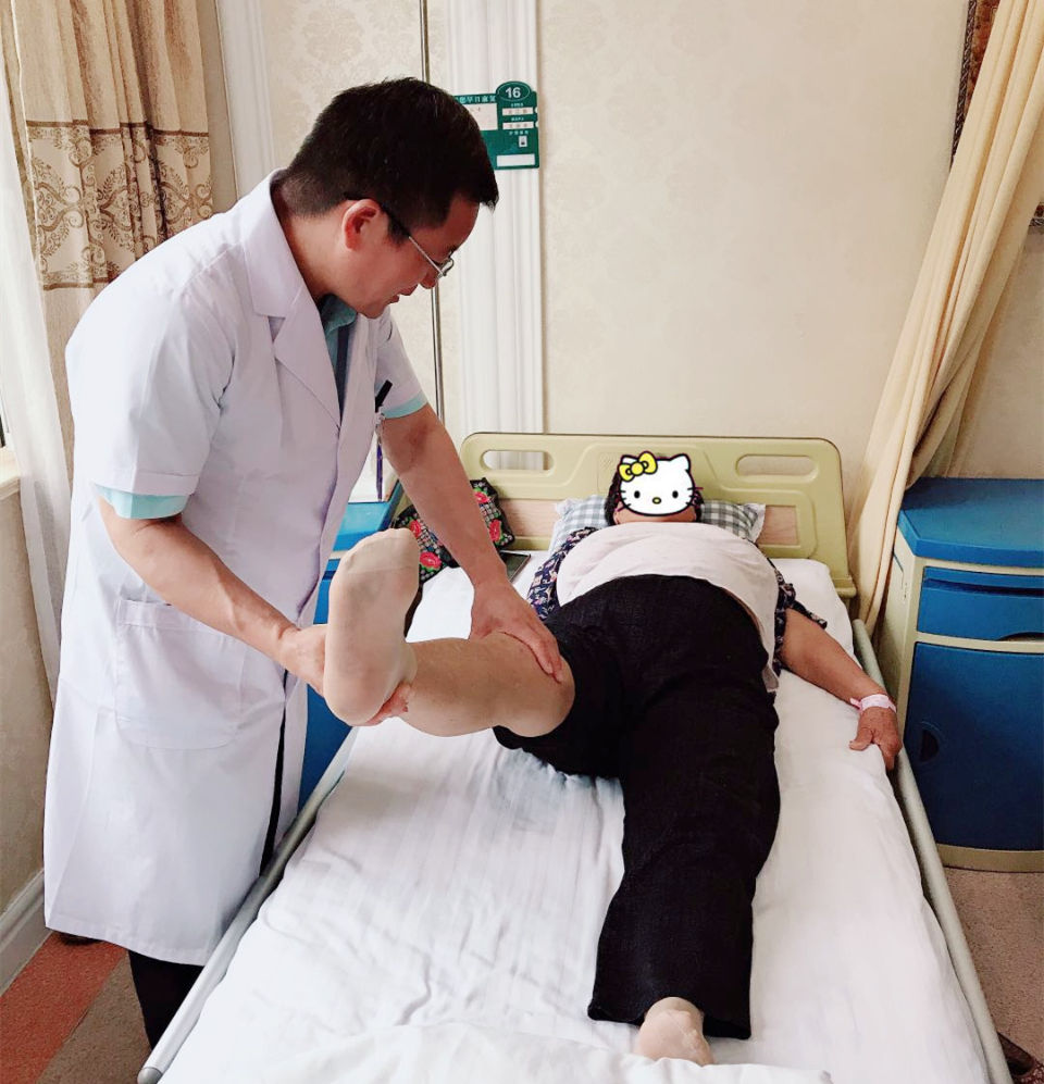 骨科|为何疼痛敏感度较强的71岁老人说这台4级手术不疼？