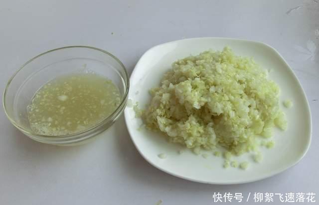 肉馅|白菜做馅别直接拌，面点师告诉你详细做法，饱满不出水，鲜香好吃
