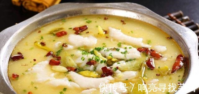 鱼肉|做酸菜鱼,鱼肉别直接下锅煮,多加一步上浆,鱼肉鲜嫩入味不破碎!