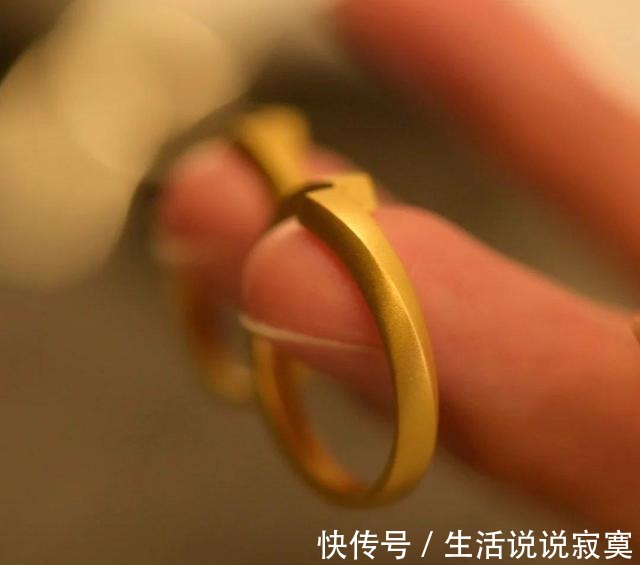 手指 10号戒指手指很细吗如何快速确定手指尺寸,一看就明白了!