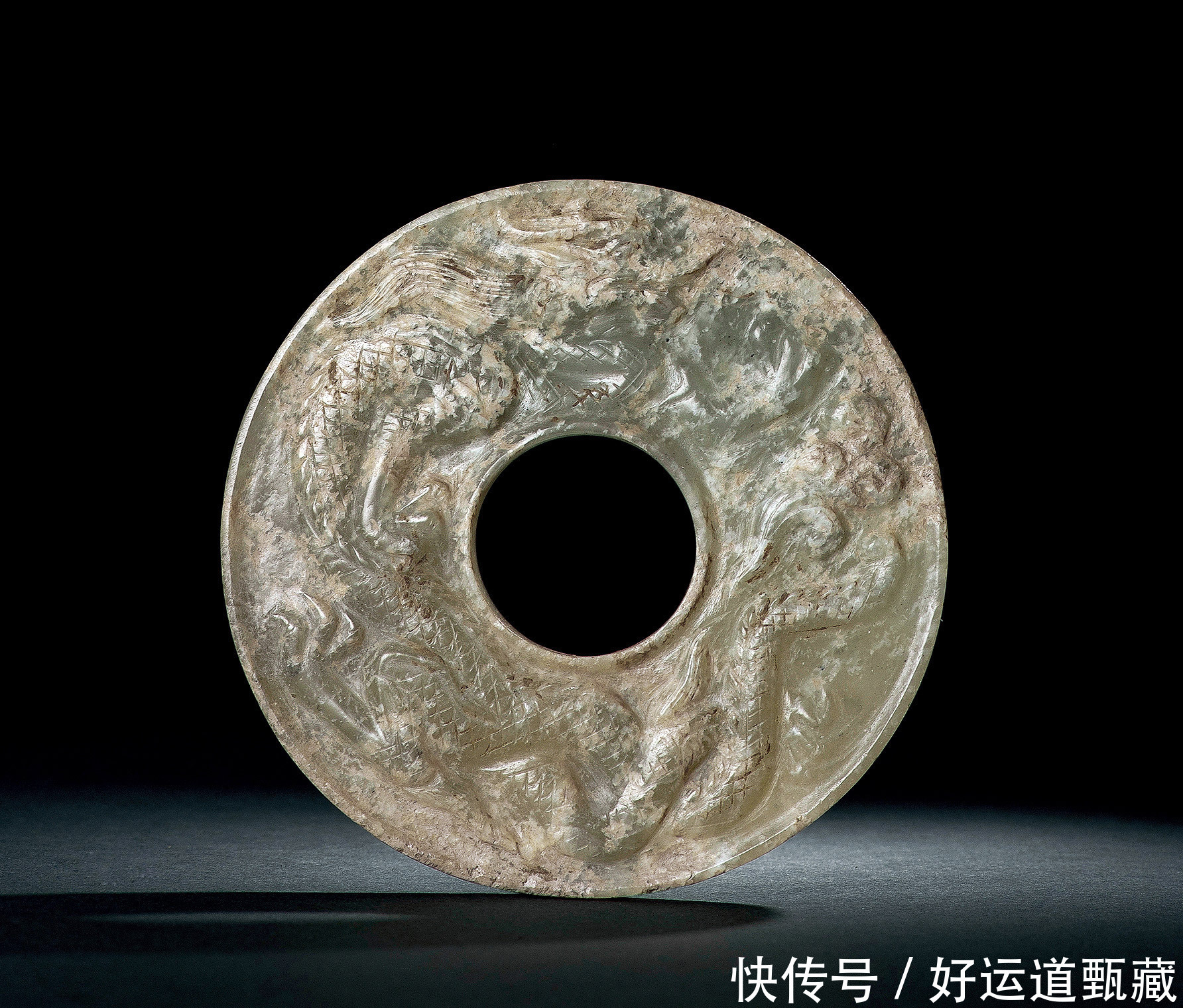 时代|玉佩图案内容丰富,形式多样,雅俗共赏,寄托着美好的愿望