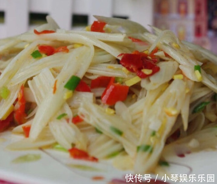 最补血的并不是阿胶,而是它,百吃不腻,气血双补,皮肤越来越好