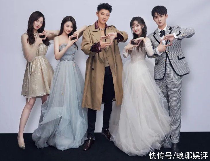 工作室|黃子韜跟粉絲的溝通理念：彼此平等的交流，活出更好的自己