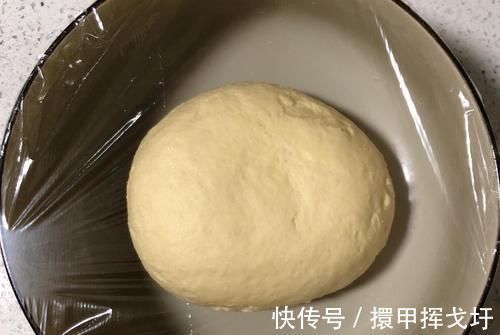 炸油条,学会这个配方和做法,保证蓬松酥脆,个个空心