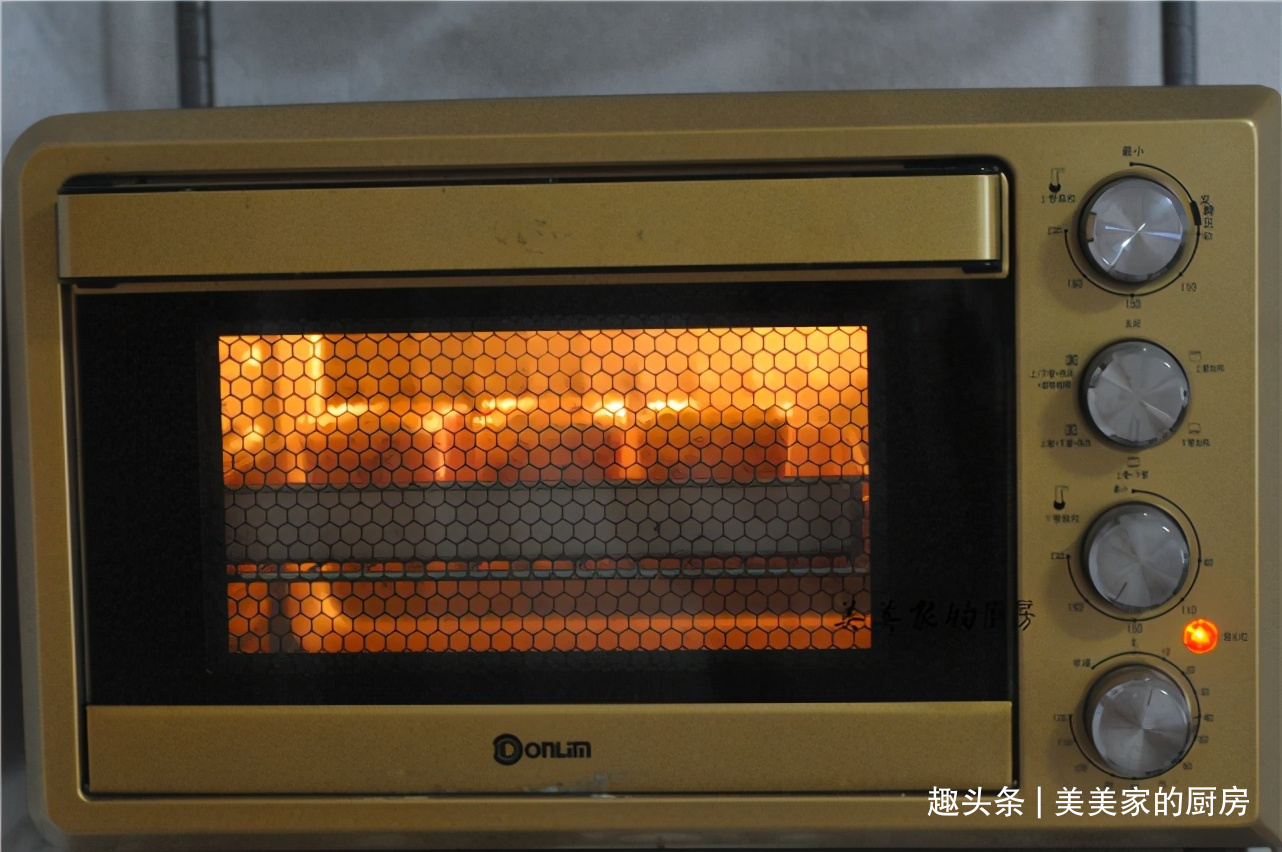 用三样食材搭配做早餐,不用揉面不发酵,凉吃更美味,又软又糯!