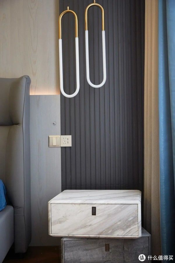 wifi|豪掷百万装修130㎡，客厅竟只用来打王者？