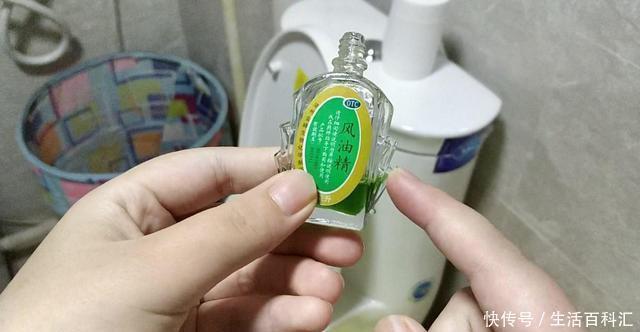 风油精生活中的妙用，很多人不知道，白白浪费了好东西