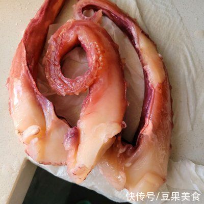 好吃的辣炒章鱼足是这样做的,营养美味,看一遍就会
