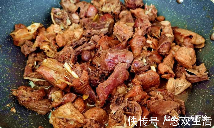 厨娘|夏季，遇到此肉要多吃，营养极高，比吃牛羊肉强，炖上一锅真馋人