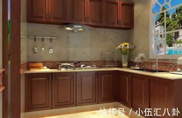 地砖|厨房地砖该怎么选，那些看起来美好的效果，住进去才知道多么坑人