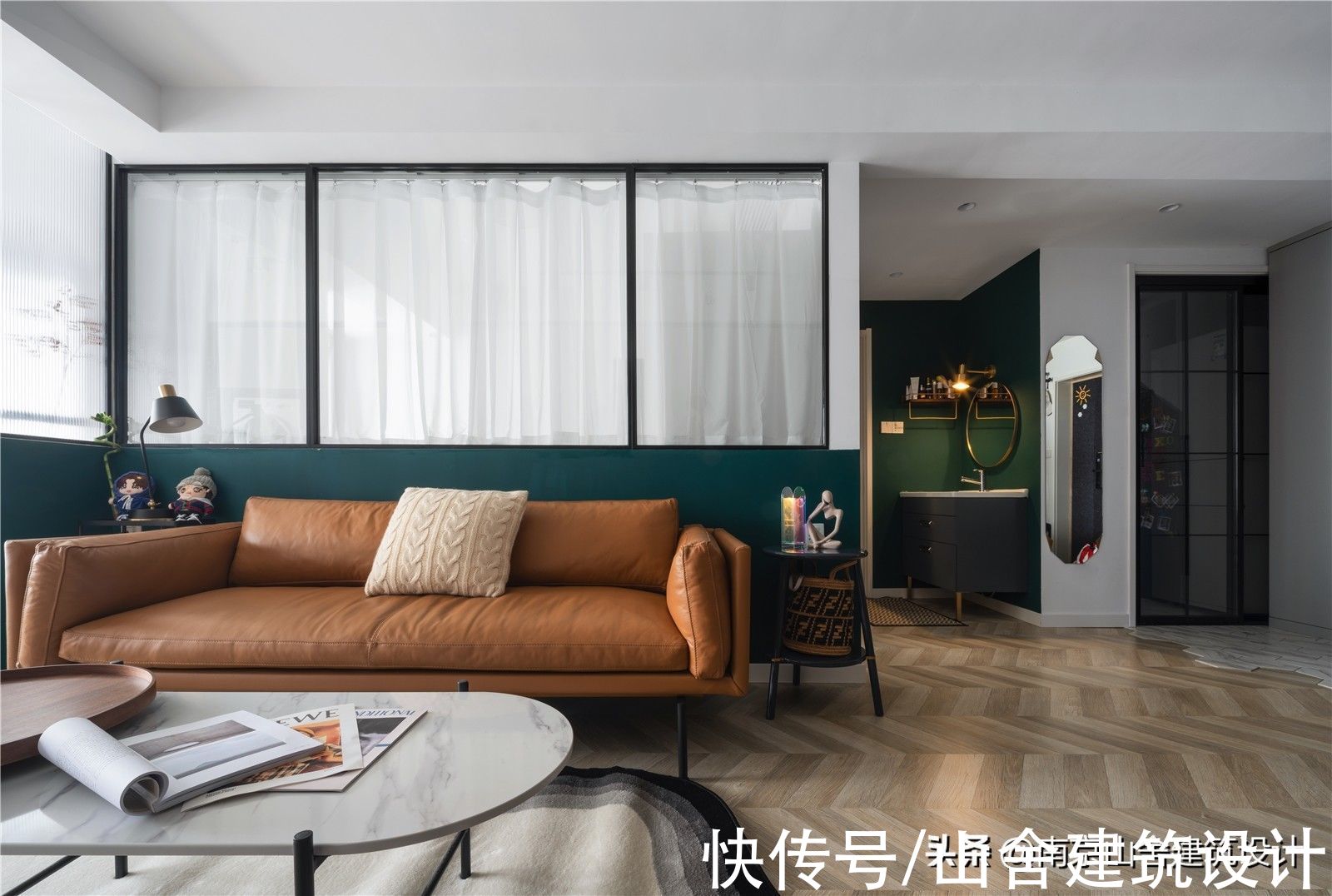 纱帘|现代灰遇上复古绿,混搭出的有色之家