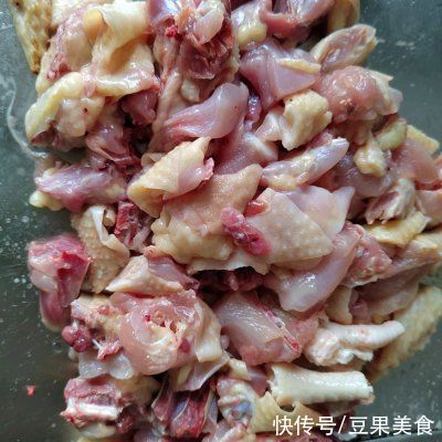 私房炖鸡，要的就是这个家常口儿