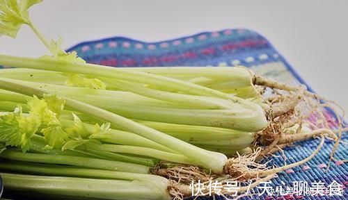 人体|“天然”阿司匹林找到了，白开水里加上它，血管弹性十足，人长寿