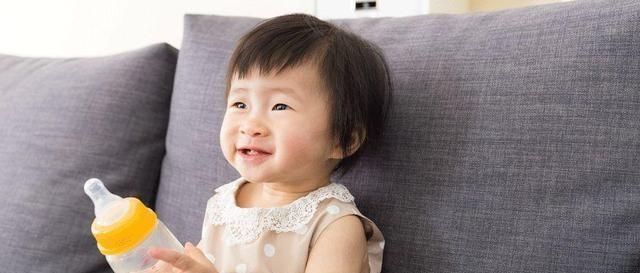 宝宝脾胃|1岁宝宝求高抬贵手，3种辅食我们不能吃，会伤脾胃，长不高的