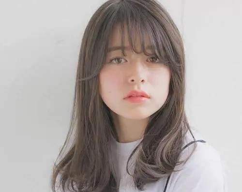 圆脸 拯救大脸盘子:5款仙女发型。适合圆脸减龄又可爱的女生发型。