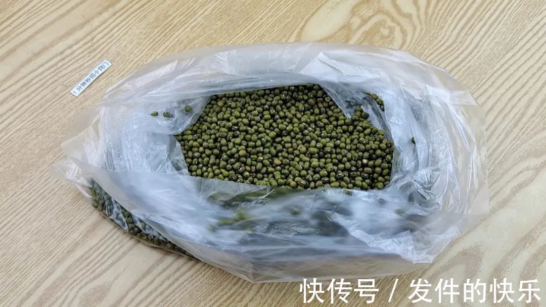 家里有绿豆的要留意，绿豆也有保质期，我也是刚知道，看完记心上
