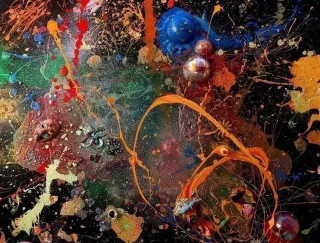 神童|绘画神童安莉塔,2岁开始创作绘画,4岁举办个人画展