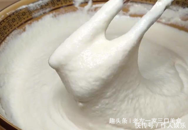 大米中加2个鸡蛋,不熬粥不煮饭,筷子一搅,出锅比面包还好吃