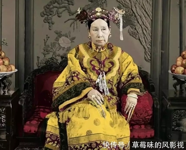 千古|慈禧母亲70寿诞,为表孝心慈禧写了首祝寿诗,最后一句成千古名句