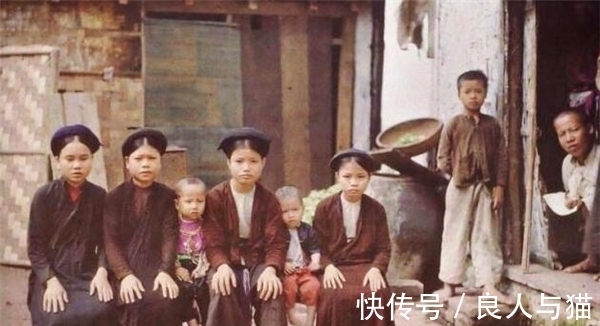 字母!越南废除汉字75年,就连春联也是改用字母,但有一个字抹不掉