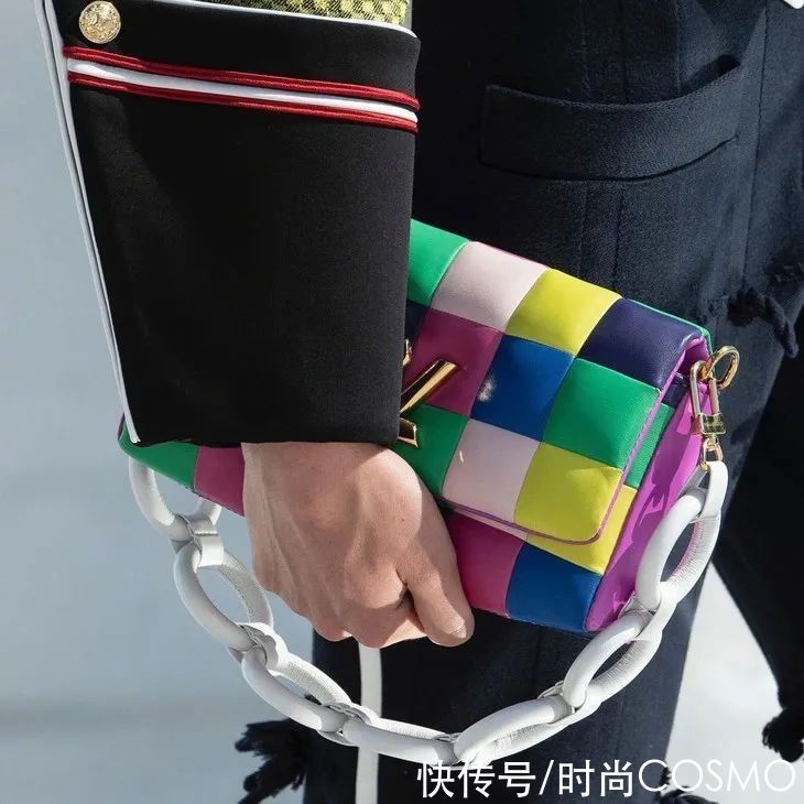 她们的早春秀有多美，我的心就有多荡|壹周潮话题 | 紧身裤