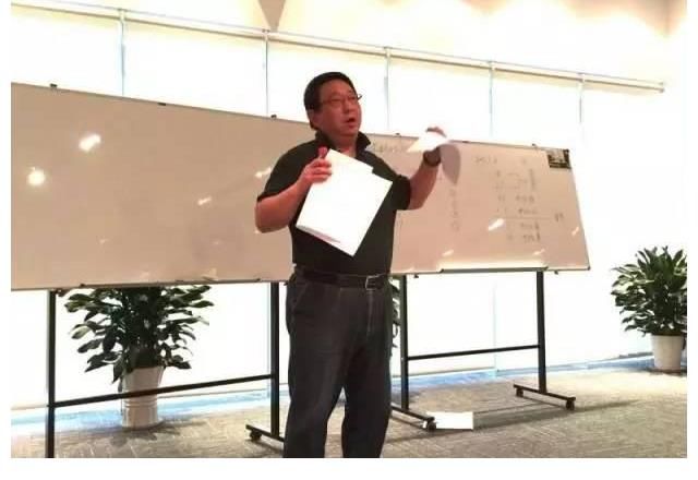 新相亲时代|《最强大脑》总导演去世，曾创造国内素人真人秀节目的辉煌时代