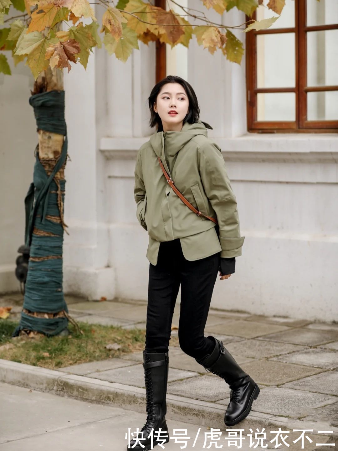 墨绿色大衣|超有气质的9套穿搭示范，优雅与保暖并存，再也不怕冬季没灵感