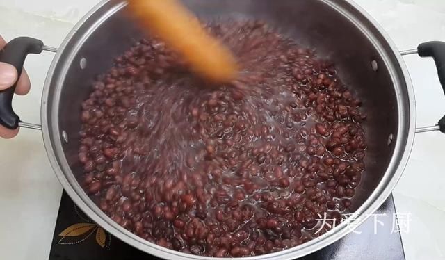 糯米粉|糯米粉这做法才好吃,加半碗红豆,软糯又香甜,比吃蛋糕还舒服