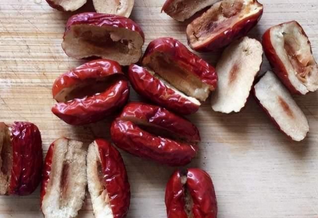 无油|女人要多吃“2红糕”,不用烤箱,蒸一蒸就出锅,低糖无油更滋补