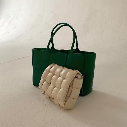 精品包怎么挑“保值”？一学就会的5招挑选技巧，内行人不凑热闹