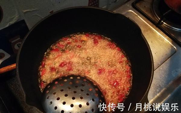 姥姥做了30年的“牛肉酱”,香辣不腻,拌饭开胃,上桌遭疯抢