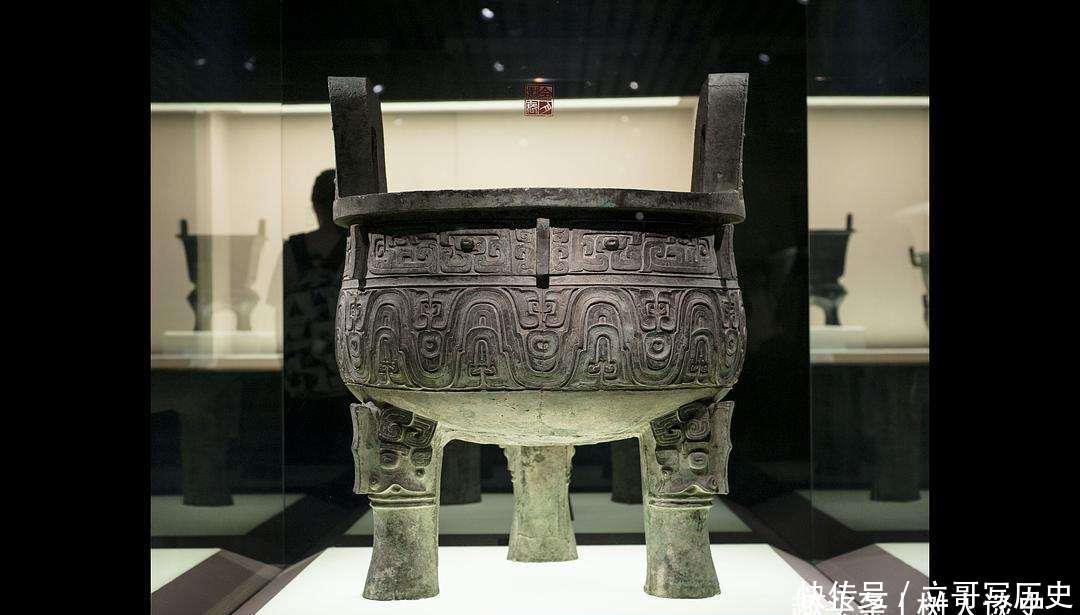 博物馆|此鼎是国宝中的国宝,首批禁止出境展览文物,后人无偿捐献给国家