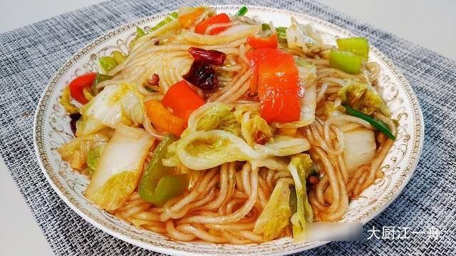 天冷后，“穷人”最爱吃的5道菜，好吃不贵又实惠，很多人没吃过