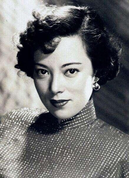 法官|一代传奇女伶,被当成女汉奸抓捕,枪决前亮明身份,法官无奈释放