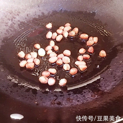 菠菜豆干拌粉丝|麻酱香浓的菠菜豆干拌粉丝，鲜美可口，做下酒菜棒棒哒