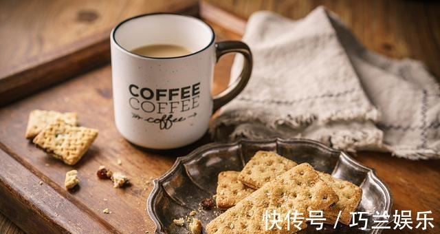 胃酸|4种“骗人”的养胃食物别吃了,尤其是胃病患者,会加重病情恶化