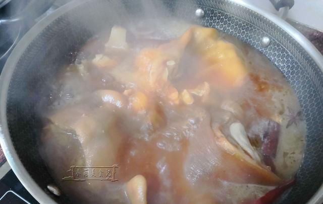 卤料|遇到这肉别手软，18块1斤，整个买回家，比牛羊肉强，卤着吃最香