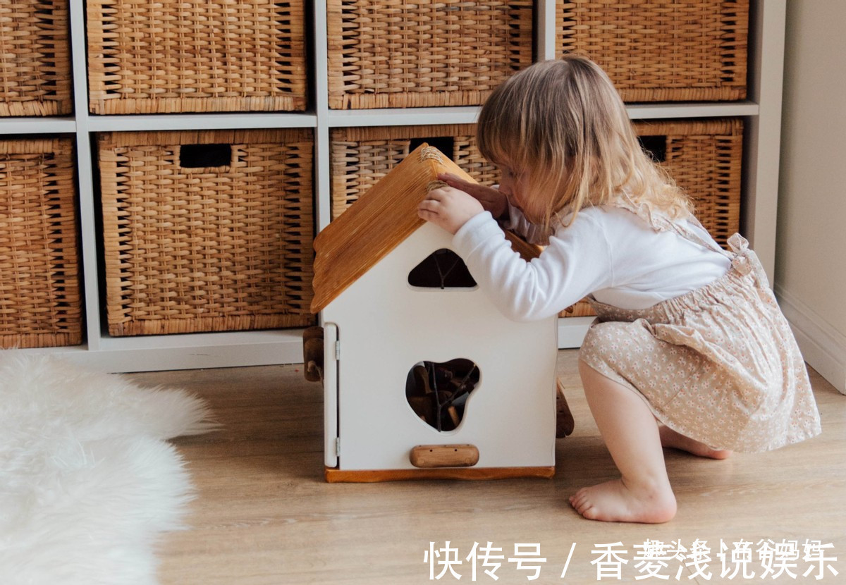 脚丫子|从小“吃手指”和“不吃手指”的孩子,长大后差距明显,家长收藏