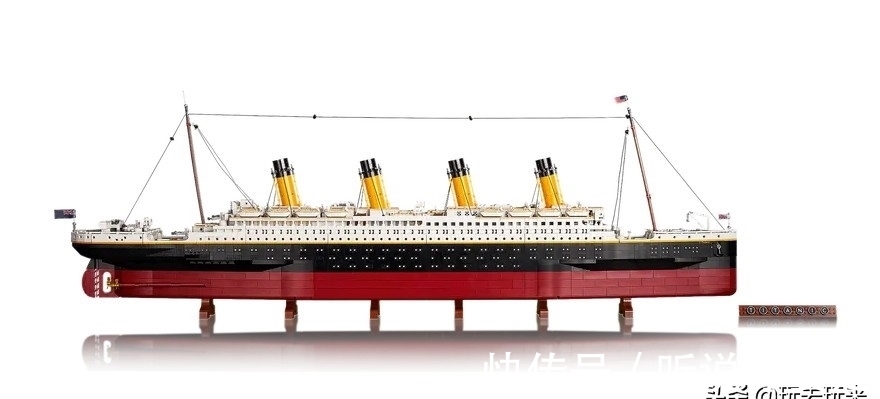 tit乐高LEGO年度巨献「泰坦尼克号」:9千多块积木,再现震撼经典