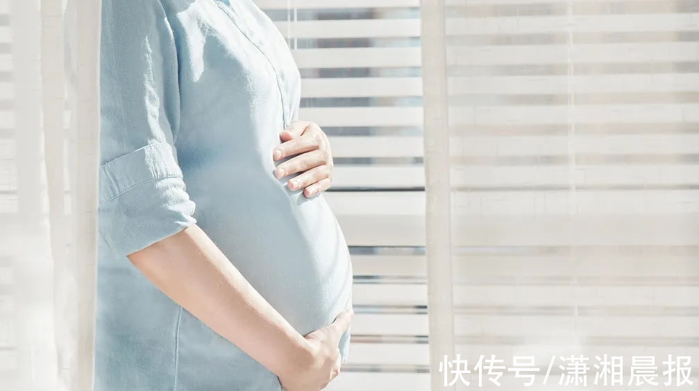 妊娠|广州一孕妇被医生建议剖腹产，丈夫迟迟不肯签字：要选好日子