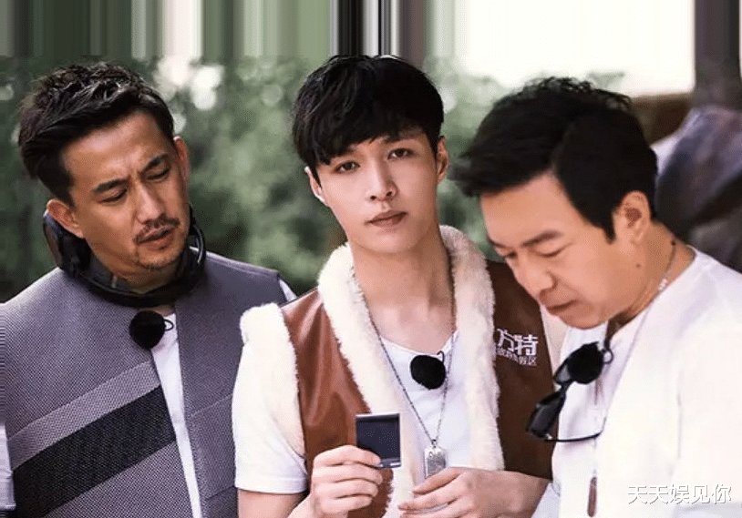 《向往5》官宣海报，嘉宾站位有讲究，《极挑7》真应该好好学学