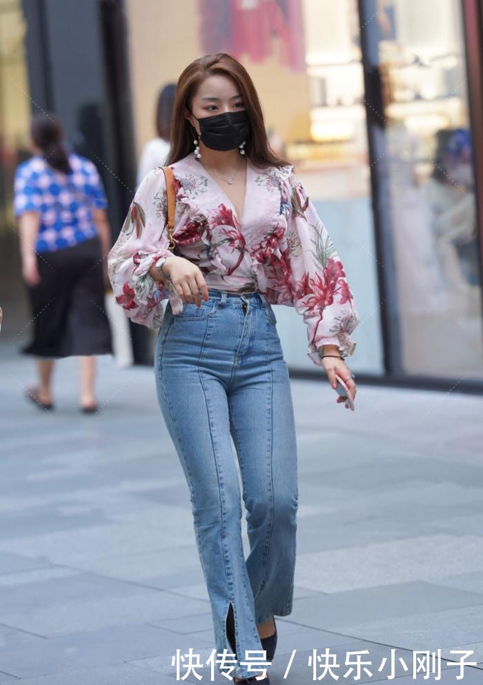 相对小众裤型的女生,造型方面瞬间远离了路人感,显得时髦又好看