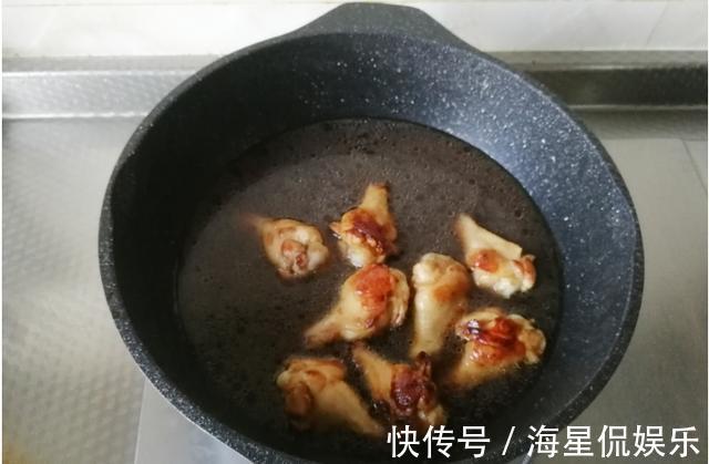 玉米油|连汤汁都不浪费的下饭“神器”,色泽红亮口感醇香,馋哭隔壁小孩